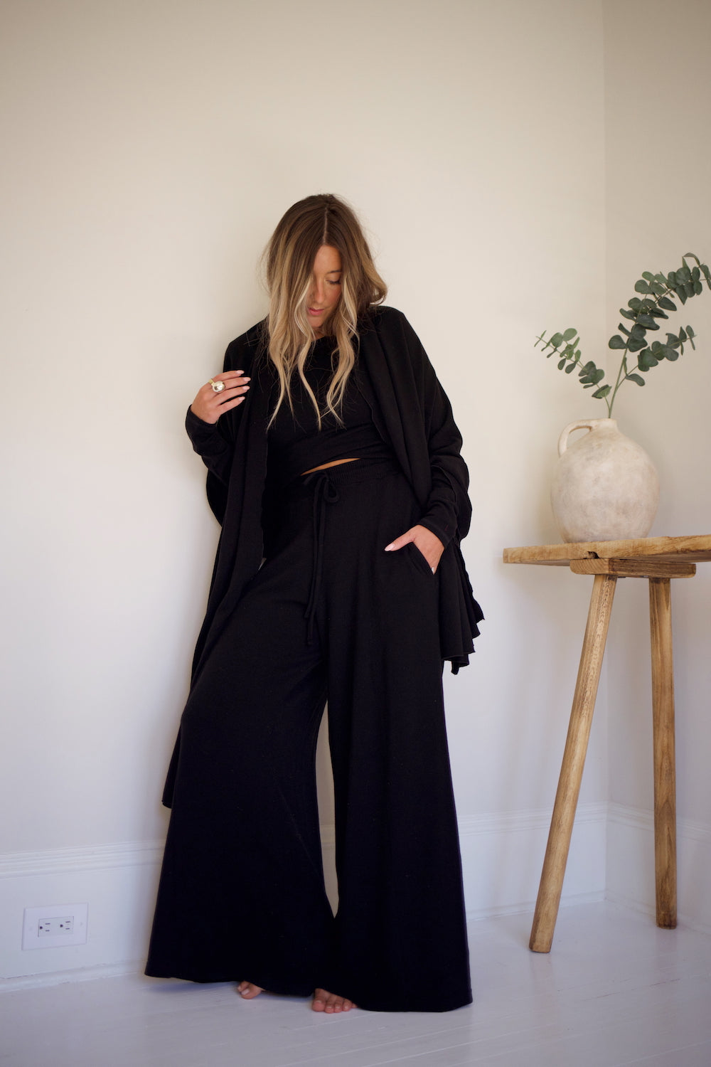 Sweater Essential Pant - Black