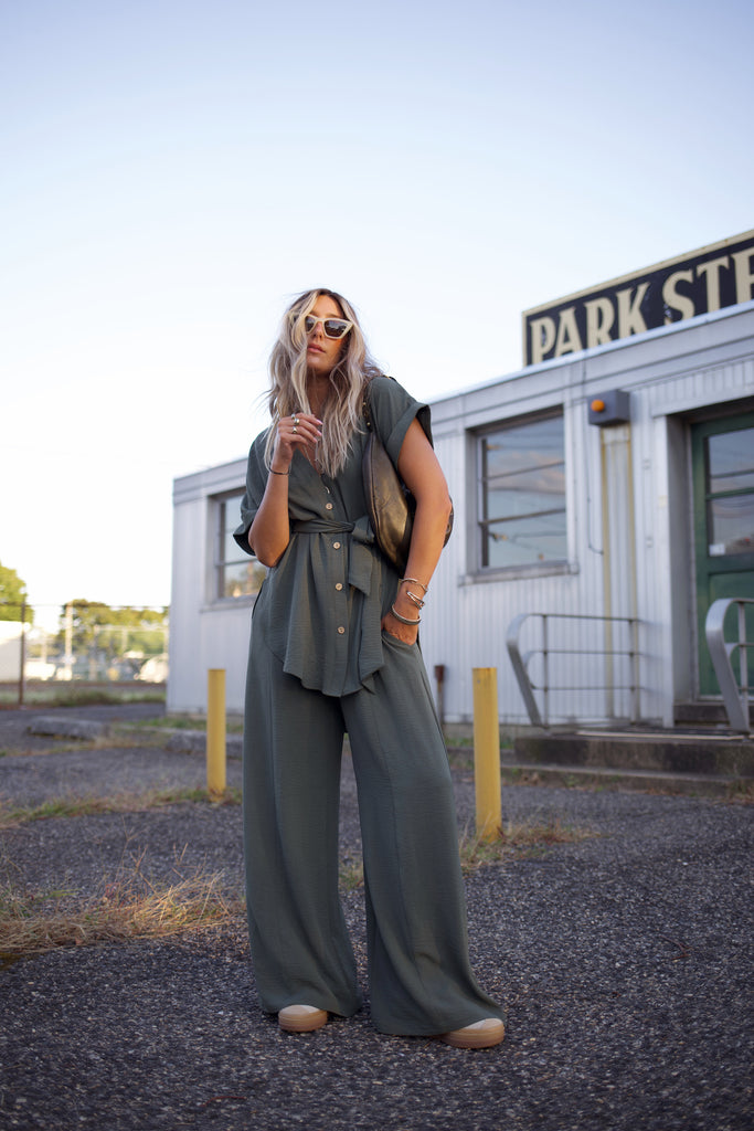 Essential Wide Leg Pant - Sea Glass (light olive)