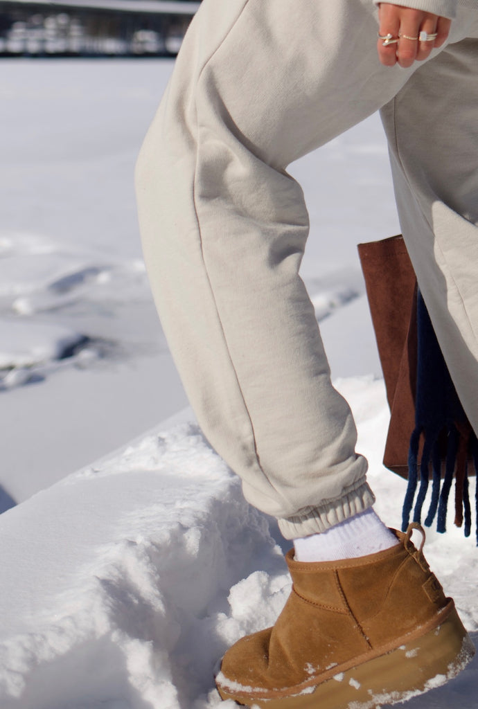 Slightly Oversized Classic Sweatpant - Feather Gray