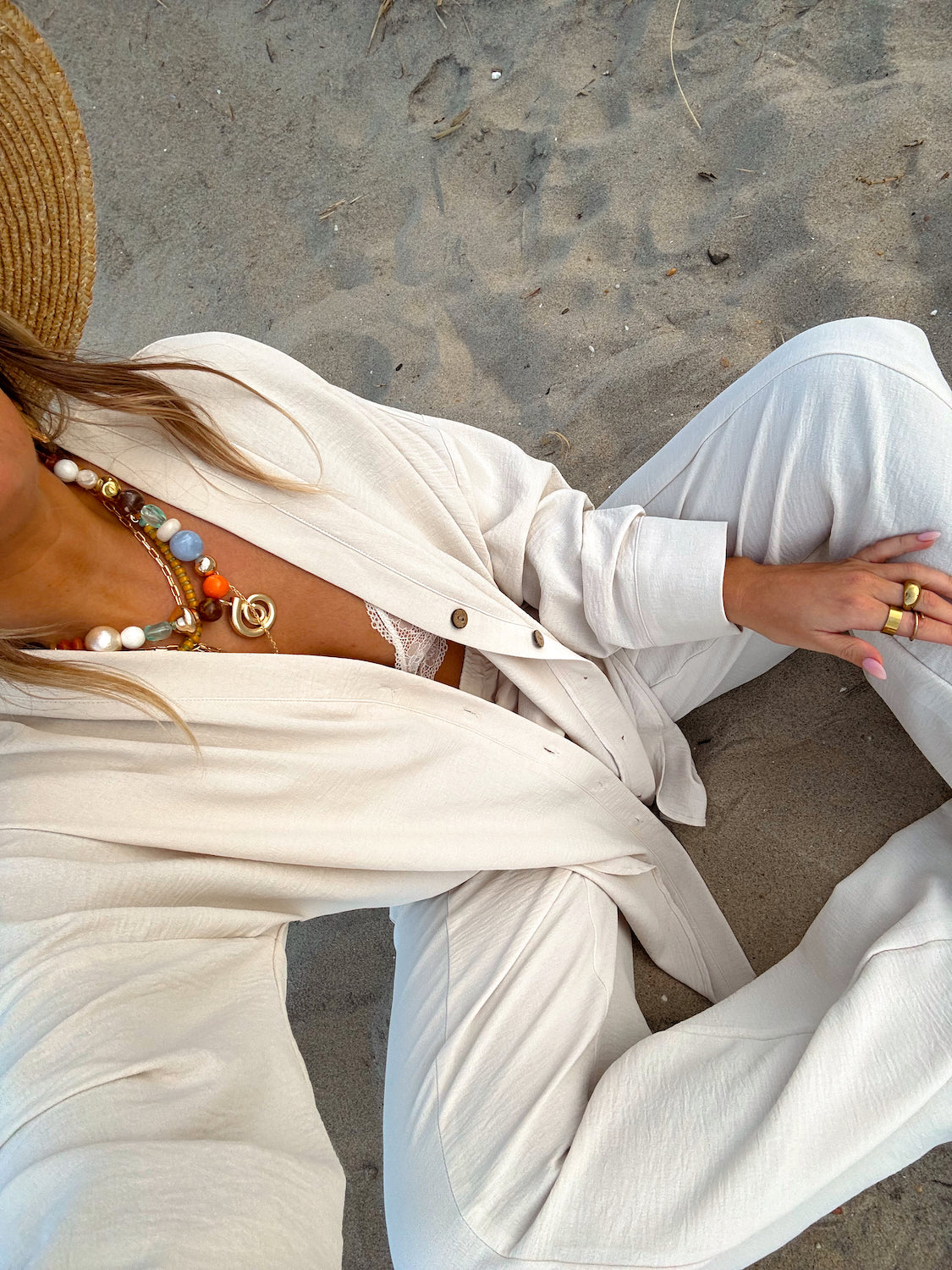 Essential Button Down - Sand