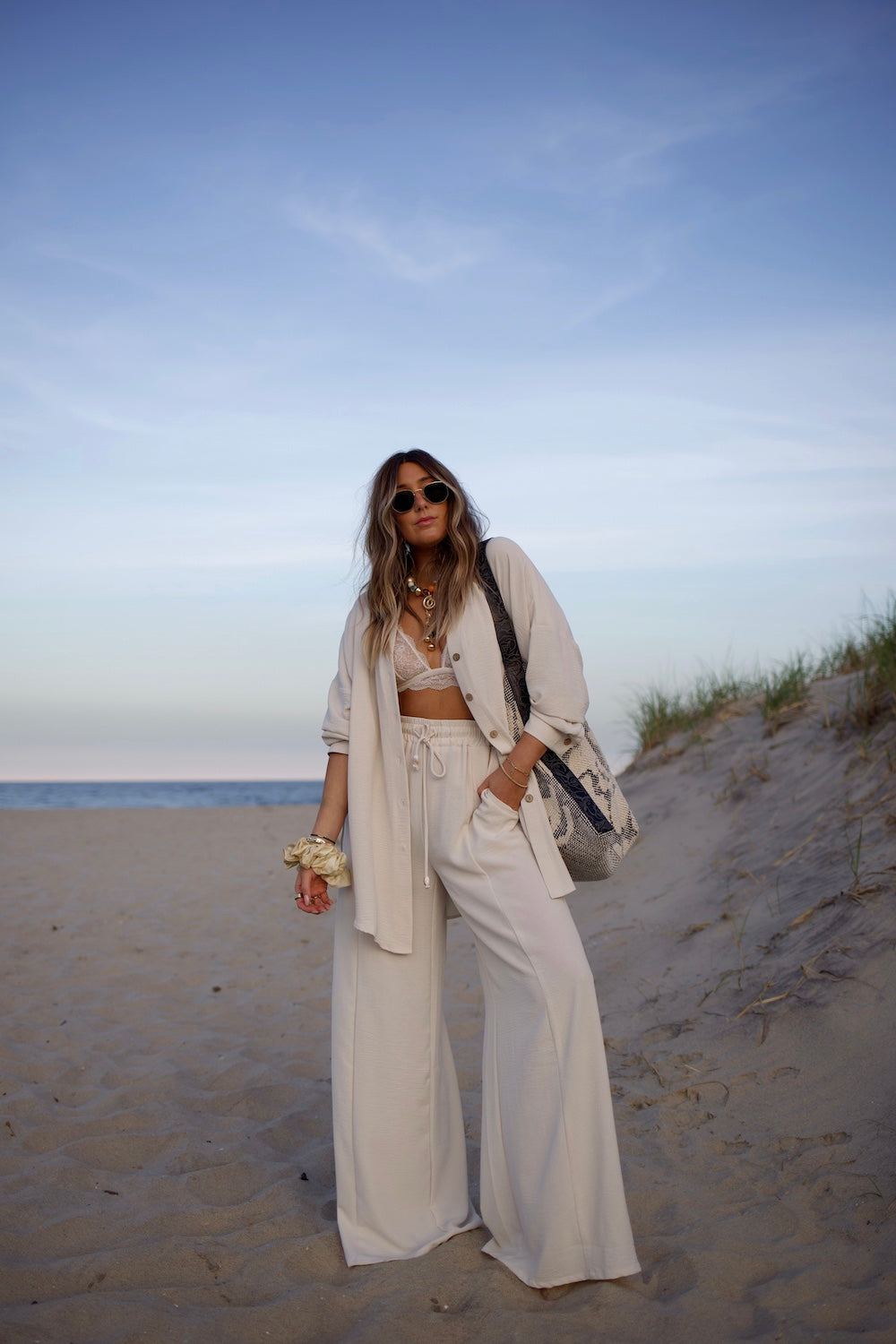 Essential Button Down - Sand