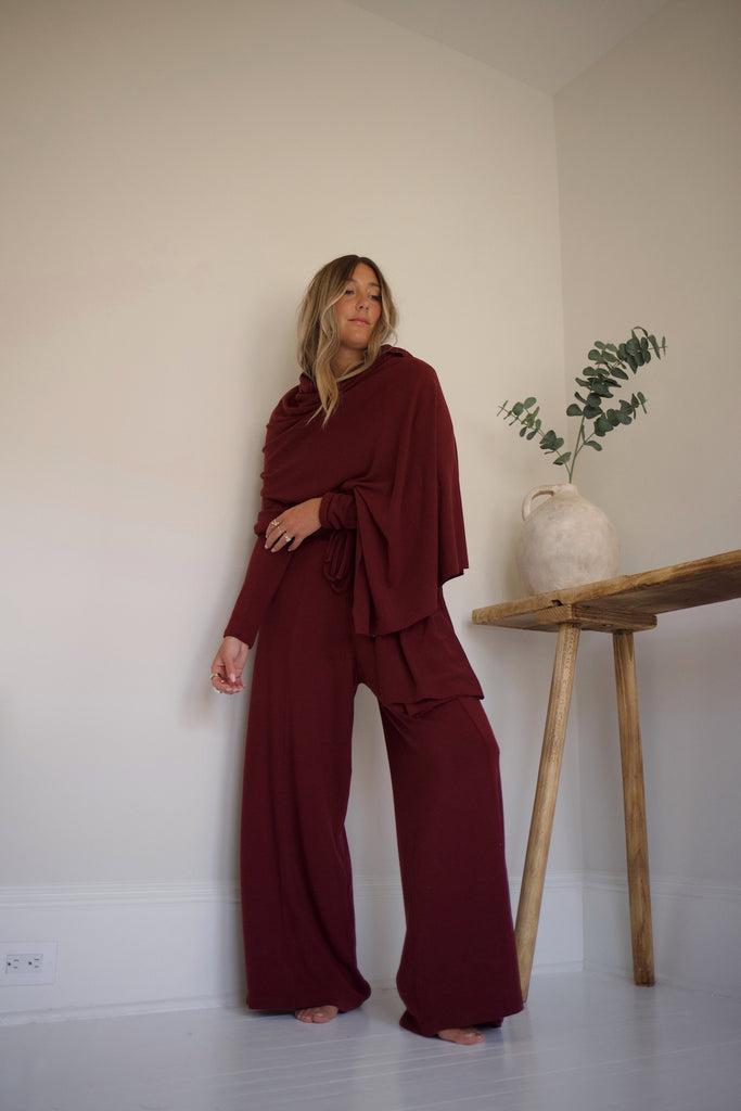 Sweater Essential Pant - Burgundy